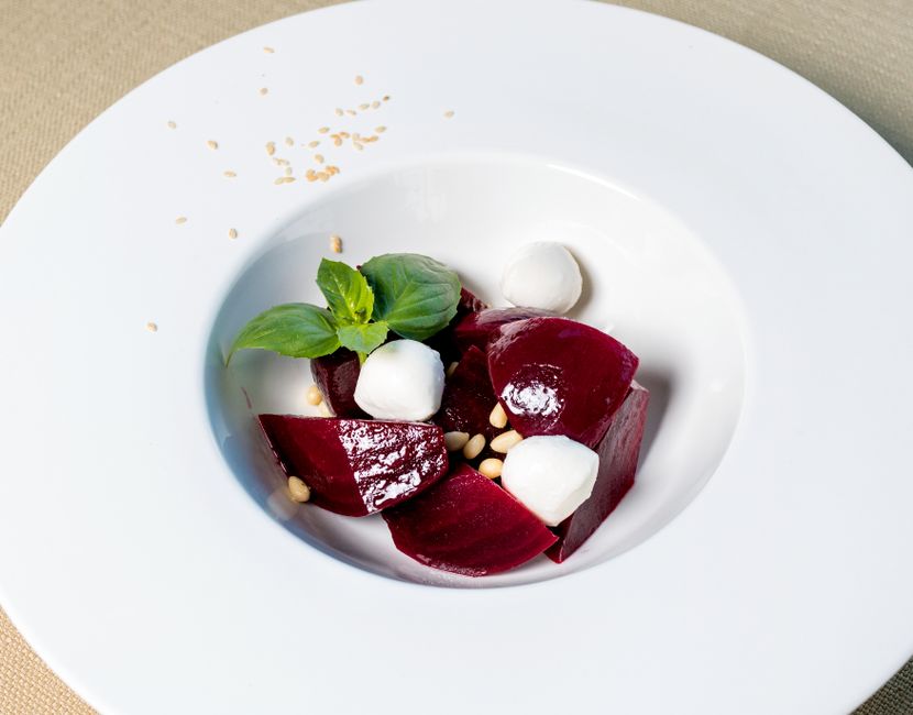 Quick Pickled Beets: Fast, Fresh, and Flavorful